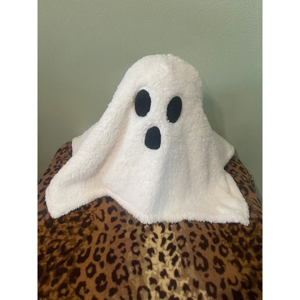White Sherpa Ghost Plush Halloween Holidays Decor Pillow NEW
